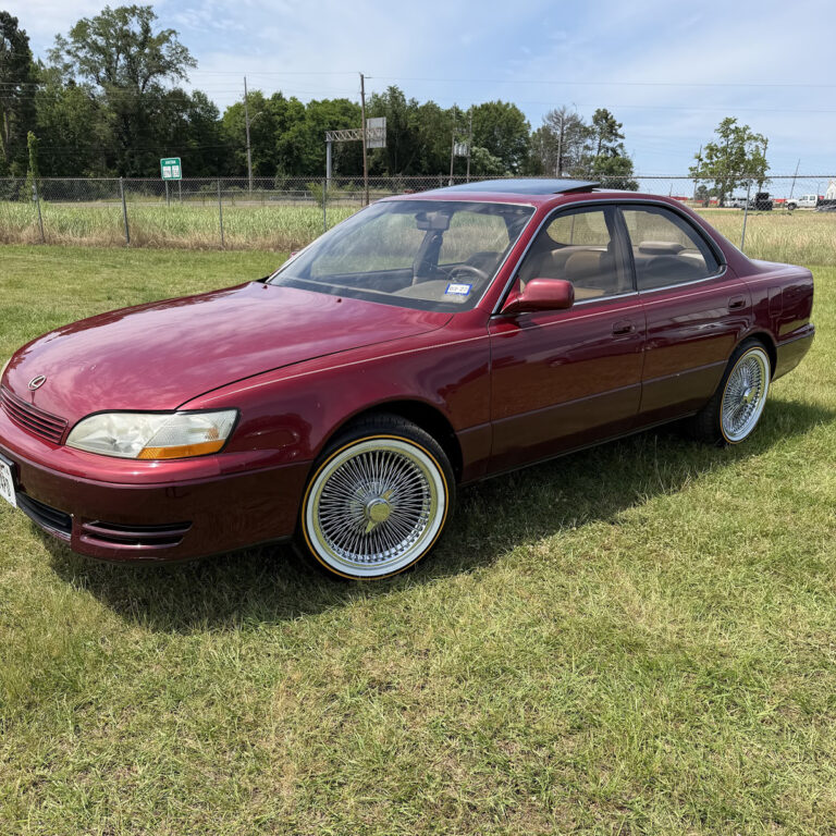 1994 Lexus ES 300 on 17x8 chrome 100-spoke wire wheels